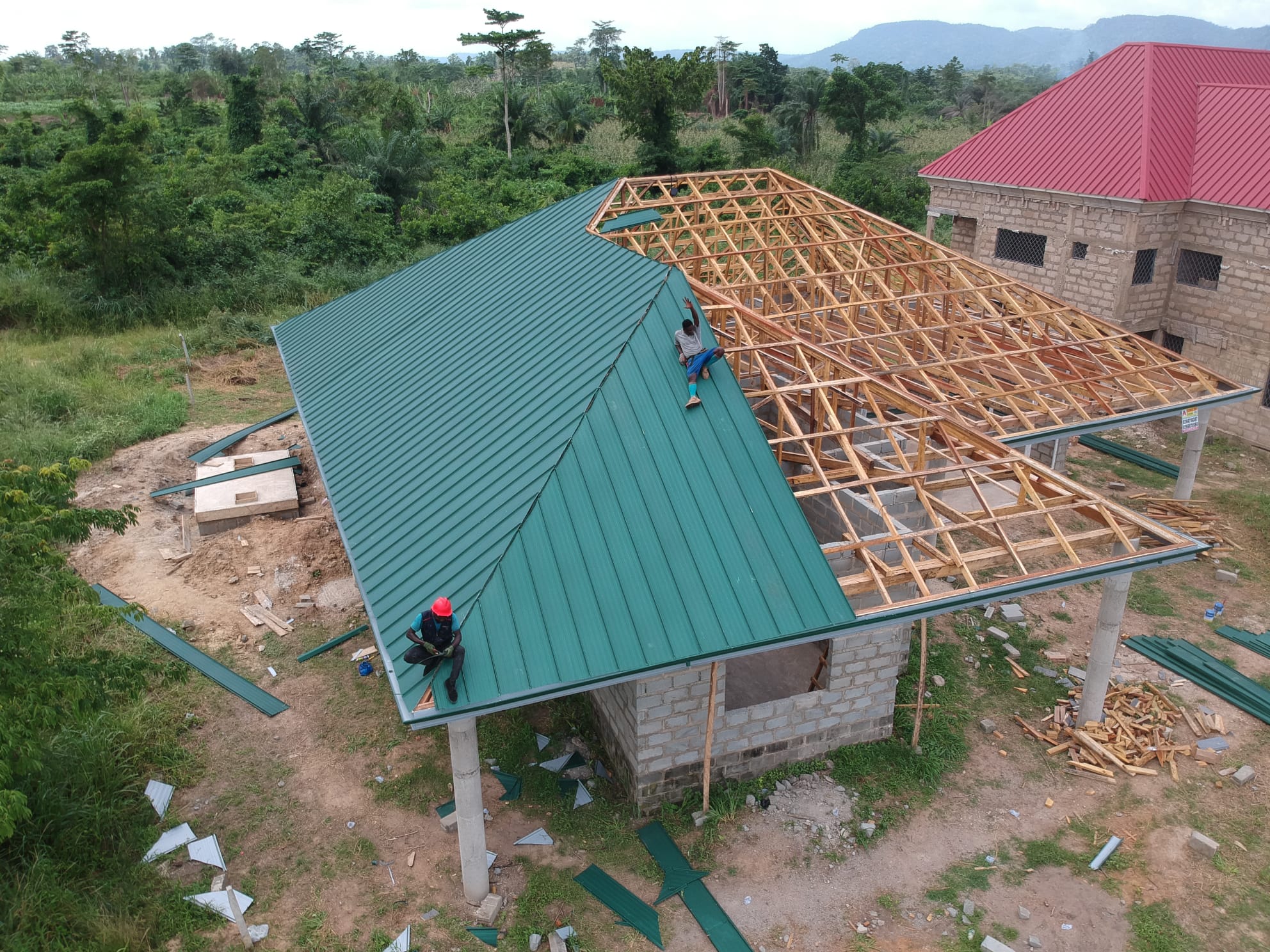 Precision-Engineered Trusses for Modern Roofing
